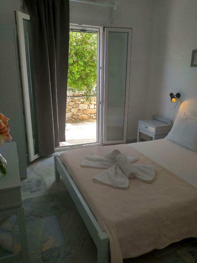 Galaxy Apartments Aliki  Luaran gambar