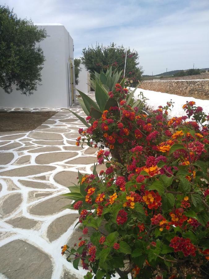 Galaxy Apartments Aliki  Luaran gambar