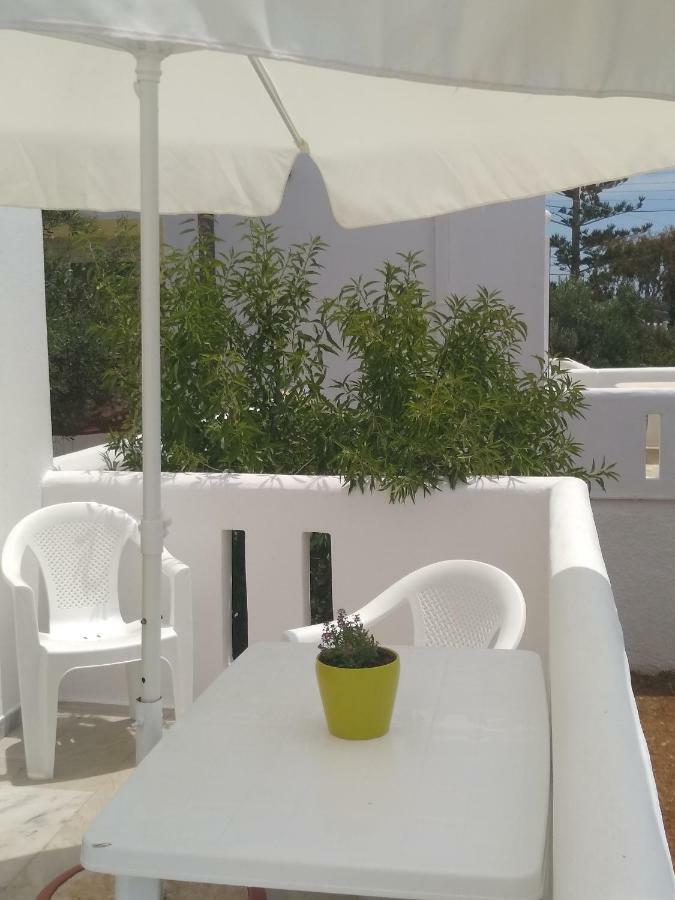 Galaxy Apartments Aliki  Luaran gambar