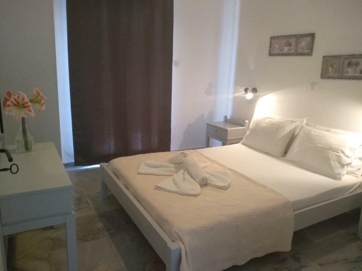 Galaxy Apartments Aliki  Luaran gambar